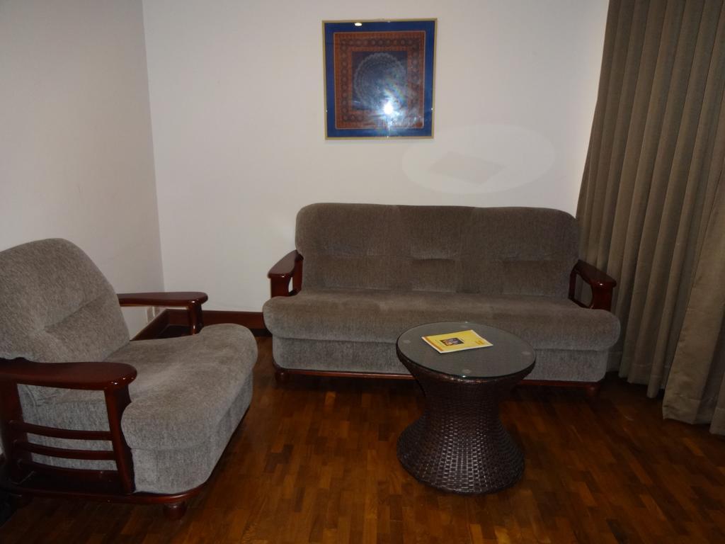 Keys Select By Lemon Tree Hotels, Malabar Gate, Kozhikode Bagian luar foto