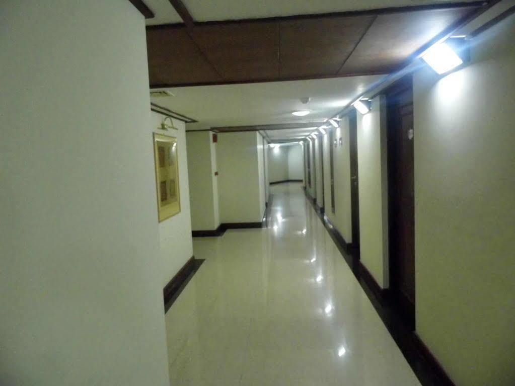 Keys Select By Lemon Tree Hotels, Malabar Gate, Kozhikode Bagian luar foto